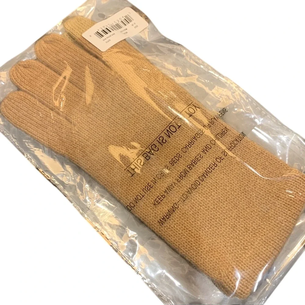 Cashmere Tech Gloves Phenix Tec 100% Cashmere Camel Colror One Size NWT